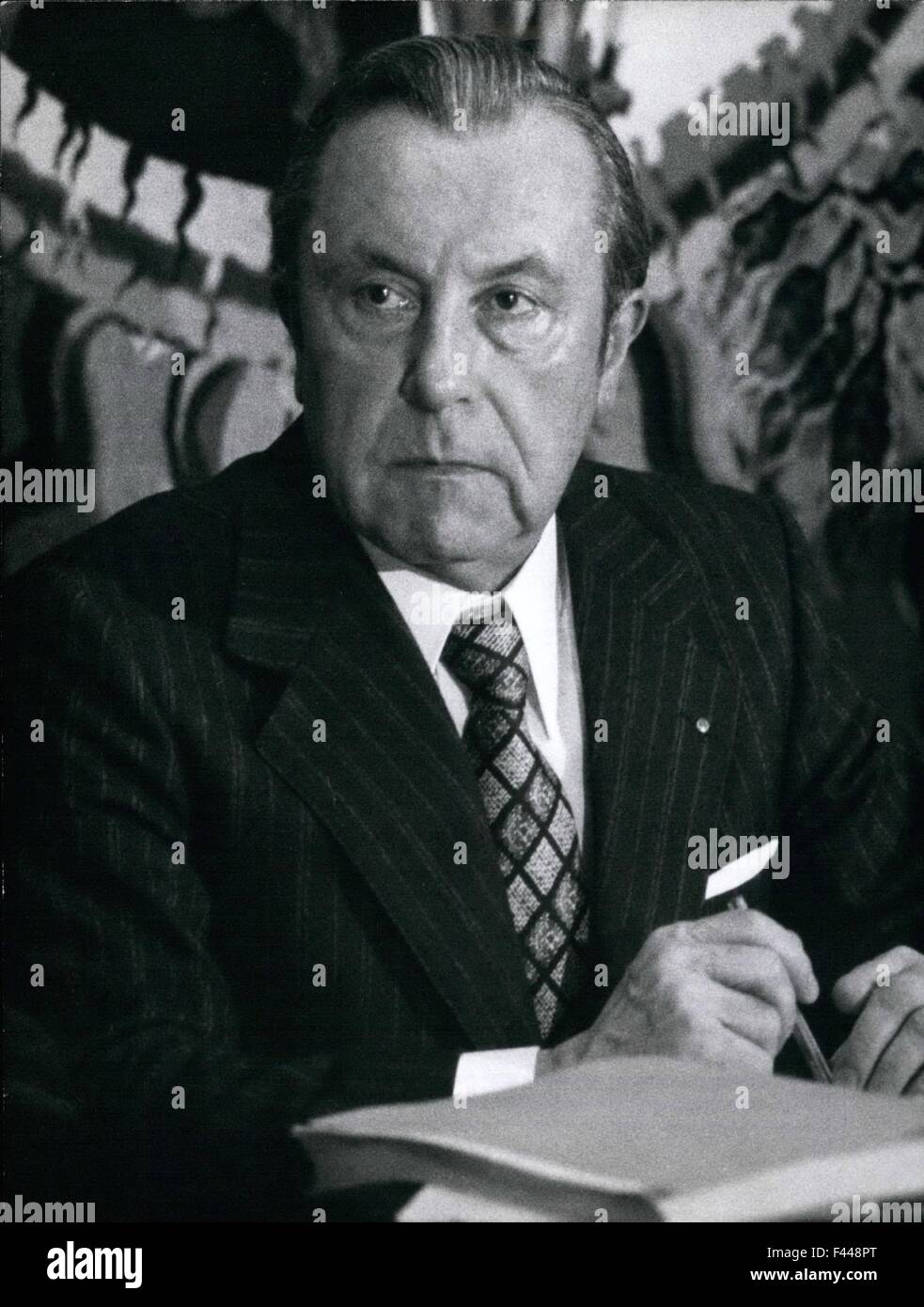 Buback 7. April 1977 zeigt das Bild Kurt Rebmann Nachfolger des Attorney ...