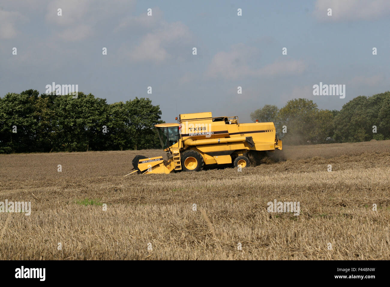 Mähdrescher Vereinigtes Königreich mechanisierte Landwirtschaft Stockfoto