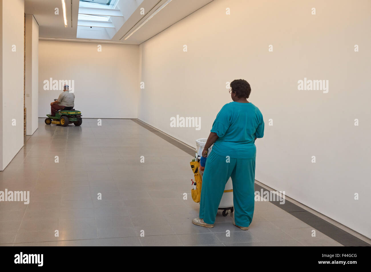 Duane Hanson-Ausstellung in der Serpentine Sackler Gallery in Kensington Gardens, London England Vereinigtes Königreich UK Stockfoto