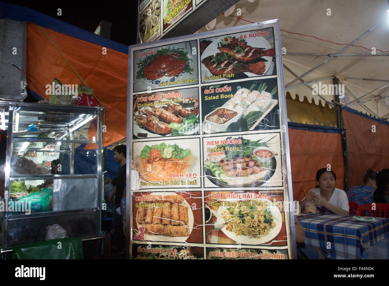 Café in der Nacht in Saigon Märkte Teil der Stadt, Vietnam Stockfoto