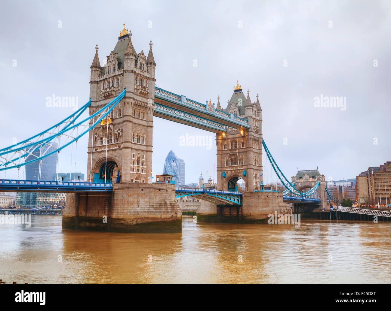 Tower Bridge in London, Großbritannien Stockfoto