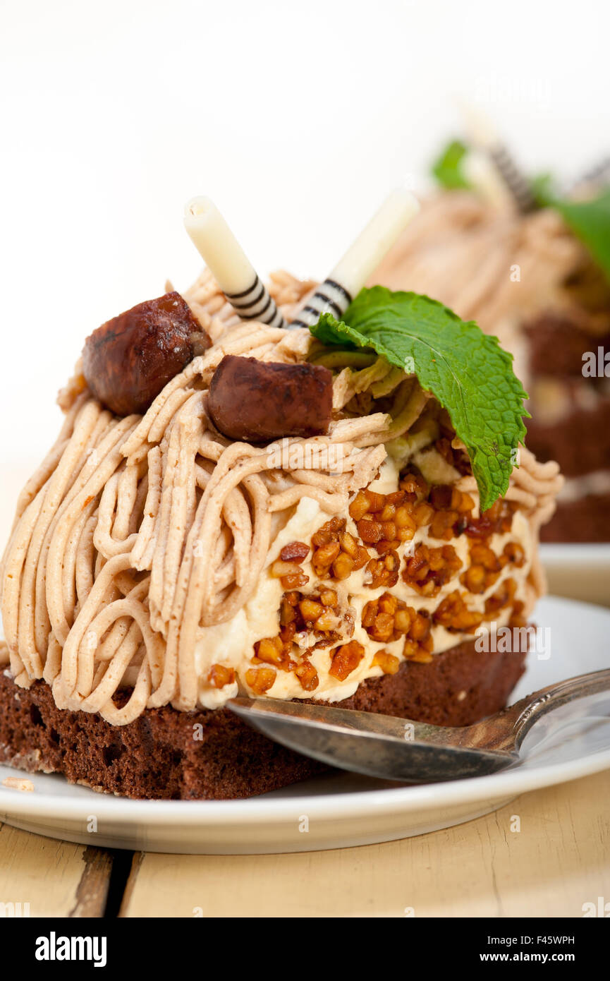 Kastanien-Sahne-Torte dessert Stockfoto