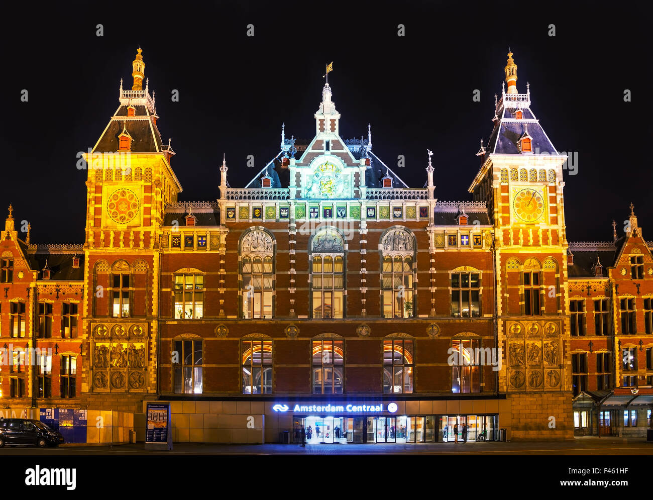 Bahnhof amsterdam centraal Fotos und Bildmaterial in hoher Auflösung Alamy