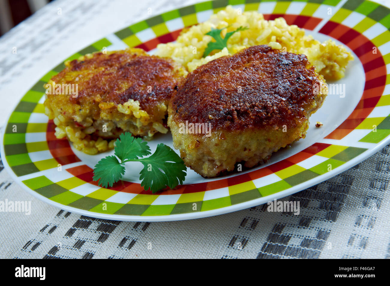 Balık Köfte - türkische Fischbällchen. Stockfoto