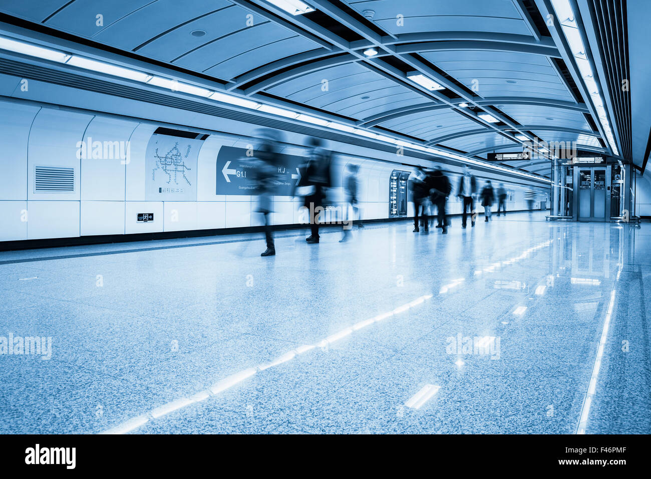 futuristische u-Bahn passage Stockfoto