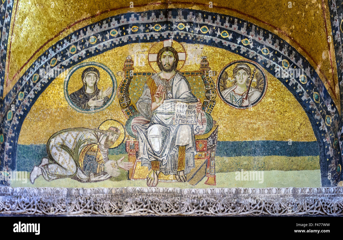 5781. Mosaik Darstellung Jesu Christi und Leon IV zu seinen Füßen. Hagia Sophia, Istanbul Stockfoto