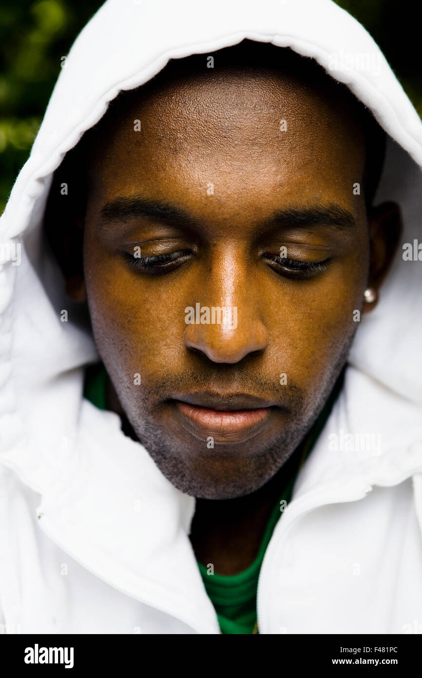 Porträt eines jungen Mannes, Großbritannien. Stockfoto