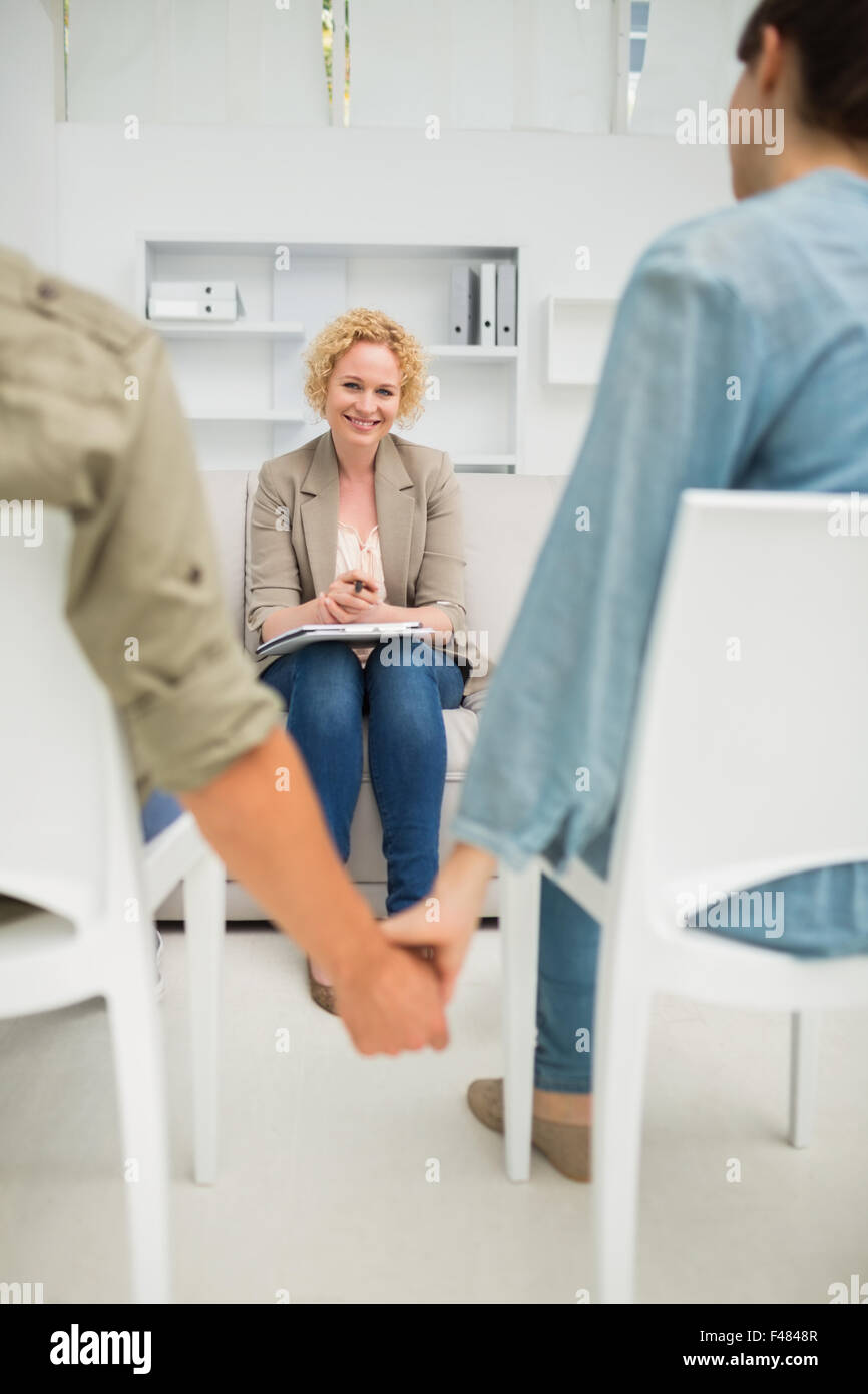 Psychologen helfen ein paar mit Beziehungsschwierigkeiten Stockfoto