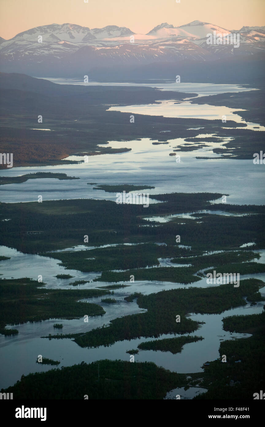 See in einer Berglandschaft, Lappland, Schweden. Stockfoto