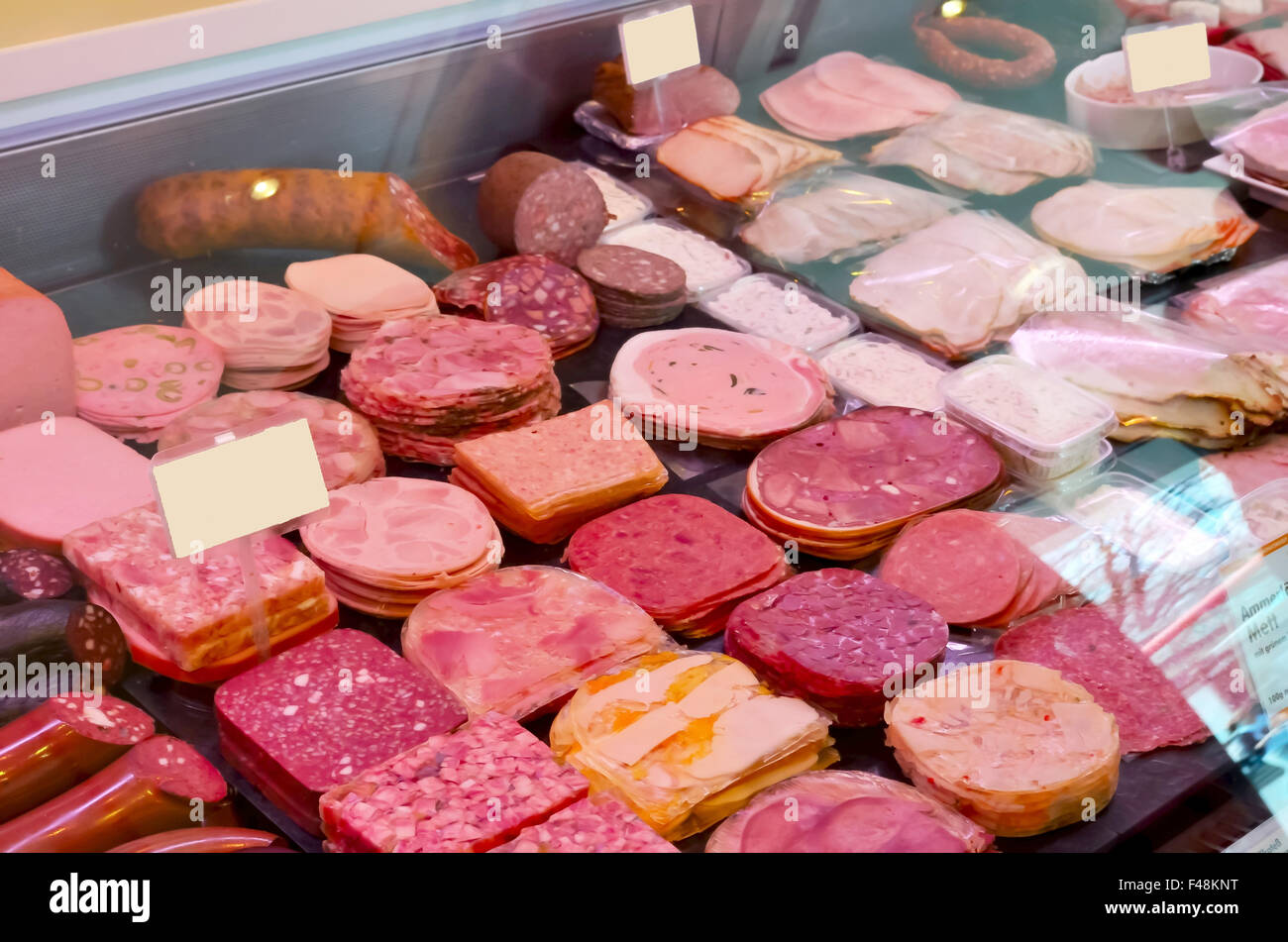 Wursttheke Fotos und Bildmaterial in hoher Auflösung Alamy