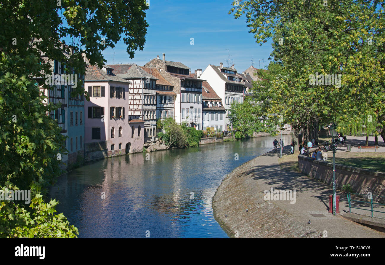 Der Fluss Ill Petite France Straßburg Elsass Frankreich Stockfoto