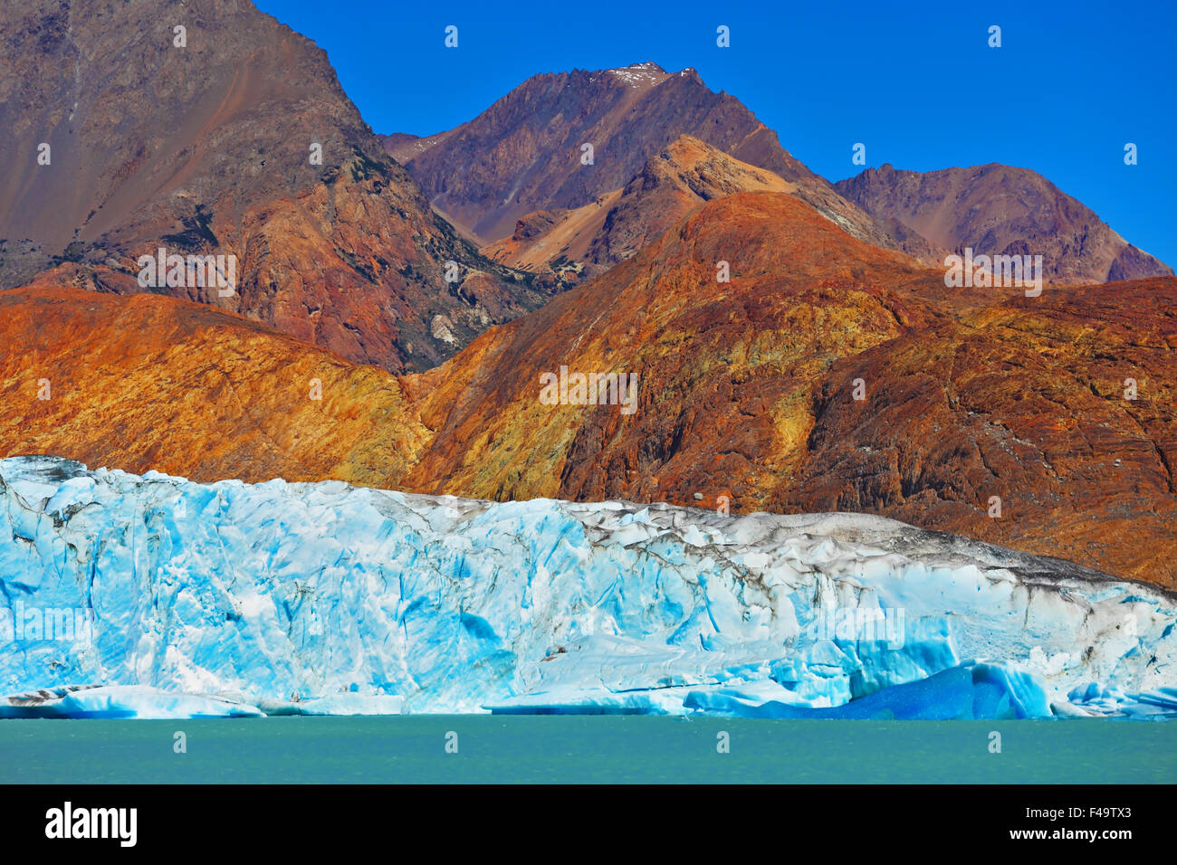 Ausflug zum Gletscher weiß-blau Stockfoto