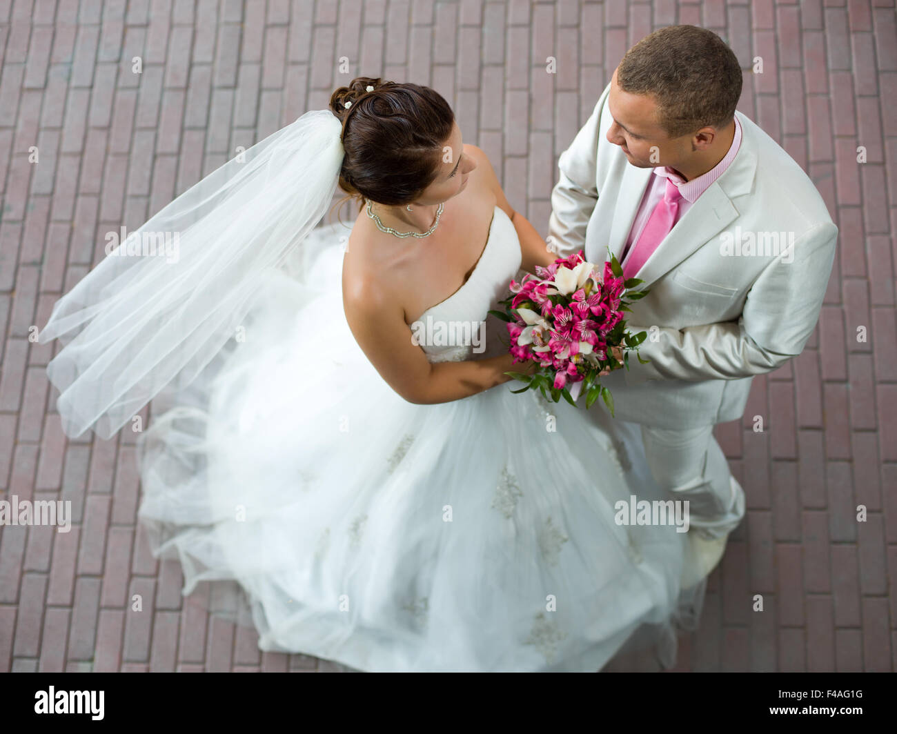 frisch verheiratetes Paar Stockfoto