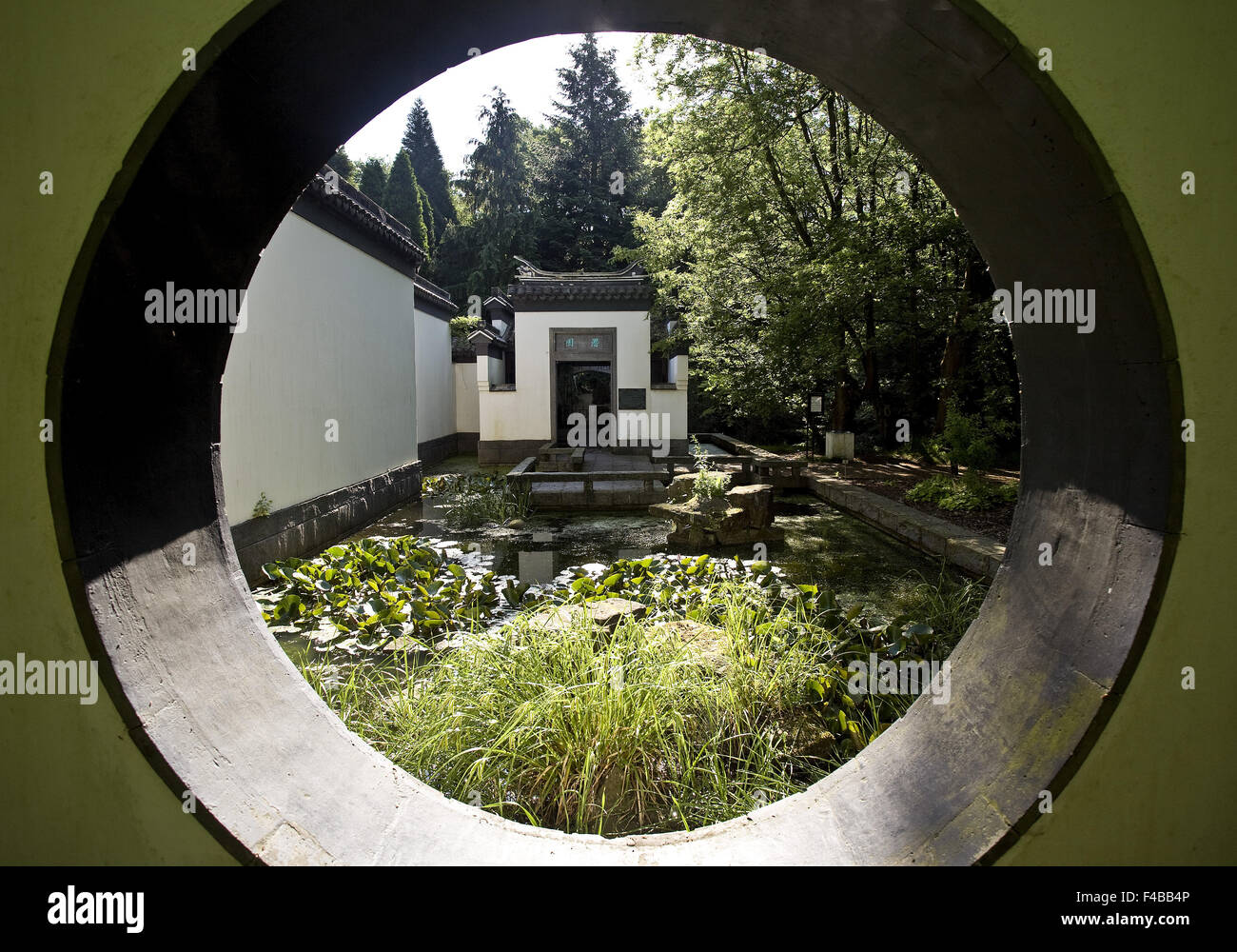Chinese garden bochum germany ruhr Fotos und Bildmaterial in hoher