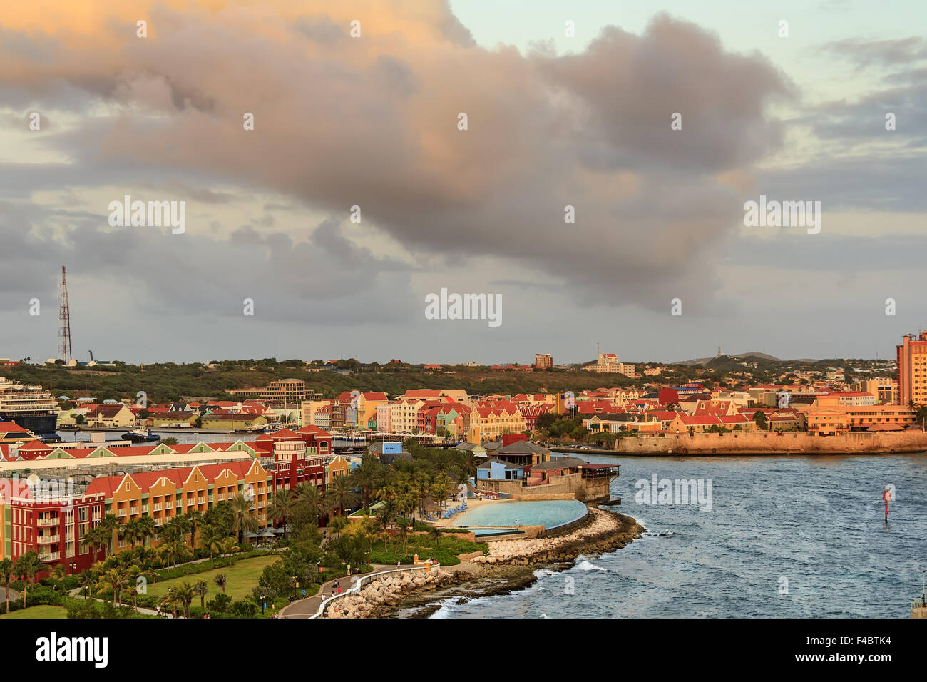 Curacao bei Sonnenuntergang Niederländische Antillen Stockfoto