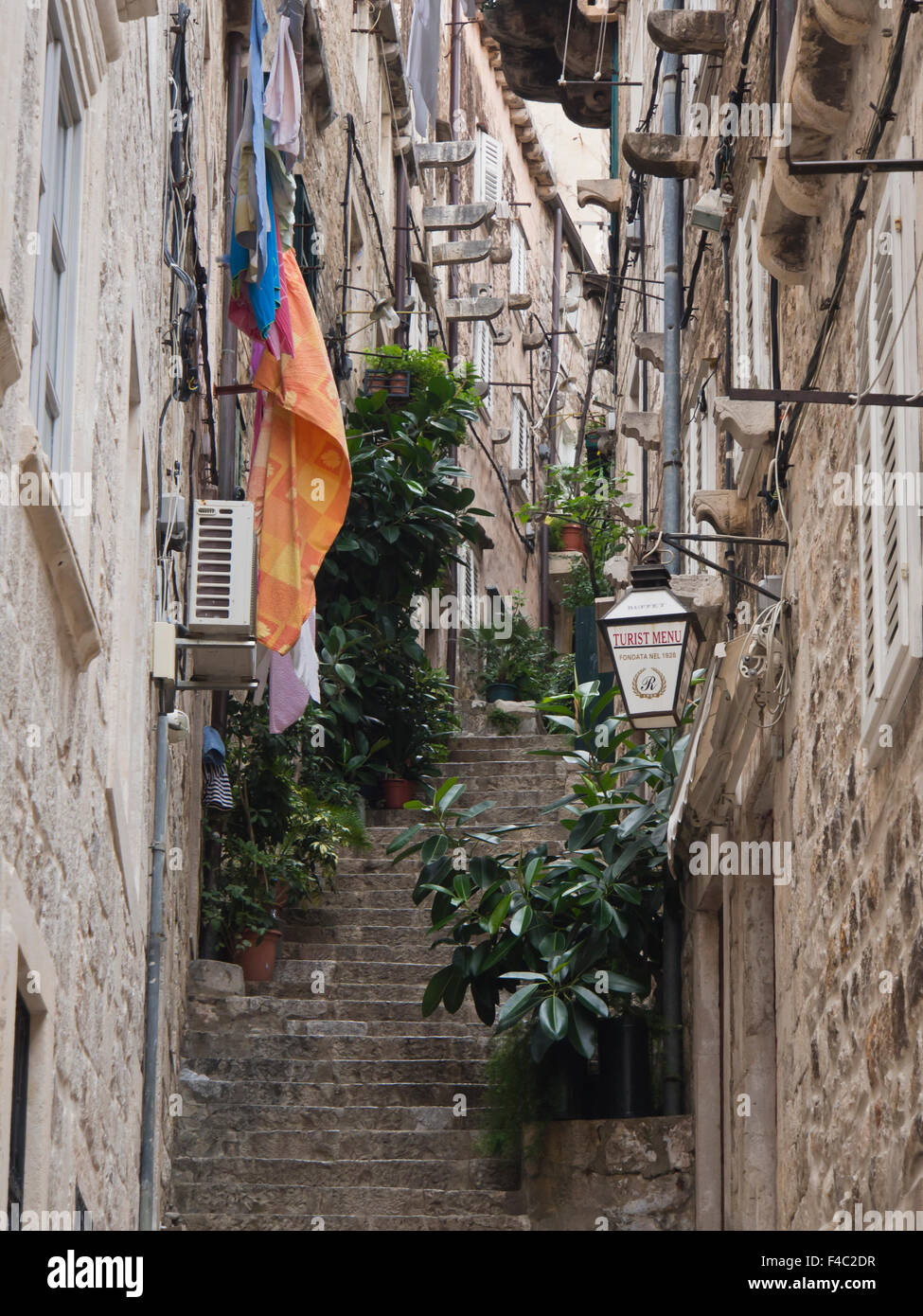 Dubrovnik Kroatien, ist die Altstadt "Stari Grad" voll von Straßen, Gassen und Treppen zum malerischen Unesco Weltkulturerbe Stockfoto