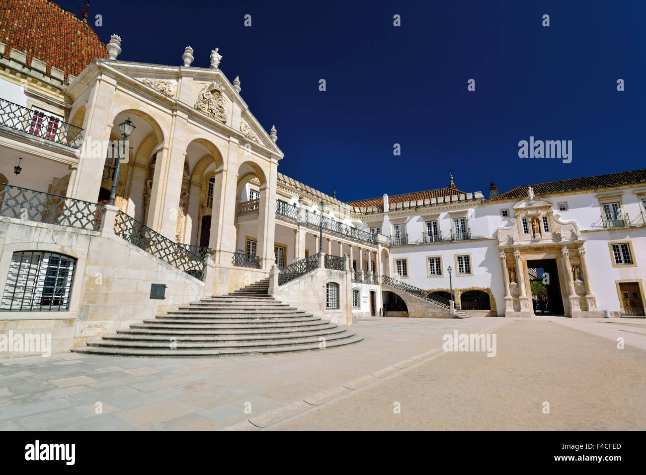 Portugal: Innenhof der historischen Universität Coimbra Stockfoto