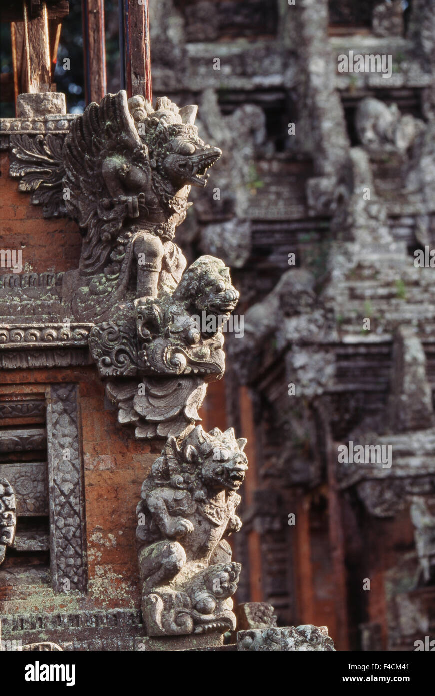 Indonesien, Bali, Ubud, SteinCarvings der Hindu-Tempel im Monkey Forest Sanctuary (großformatige Größen erhältlich) Stockfoto