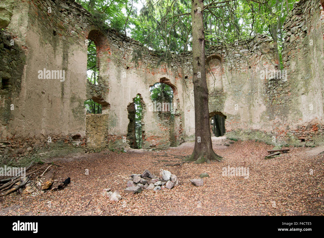Ruinen der die barocke Wallfahrtskapelle St. Mary Magdalene Stockfoto