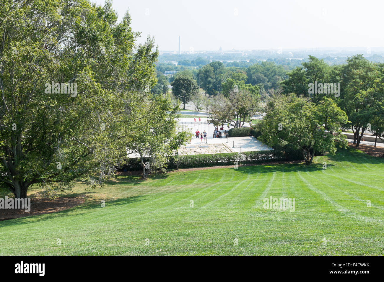 Die J-F-Kennedy-Grabstätte von Arlington House und Robert E Lee Memorial betrachtet Stockfoto