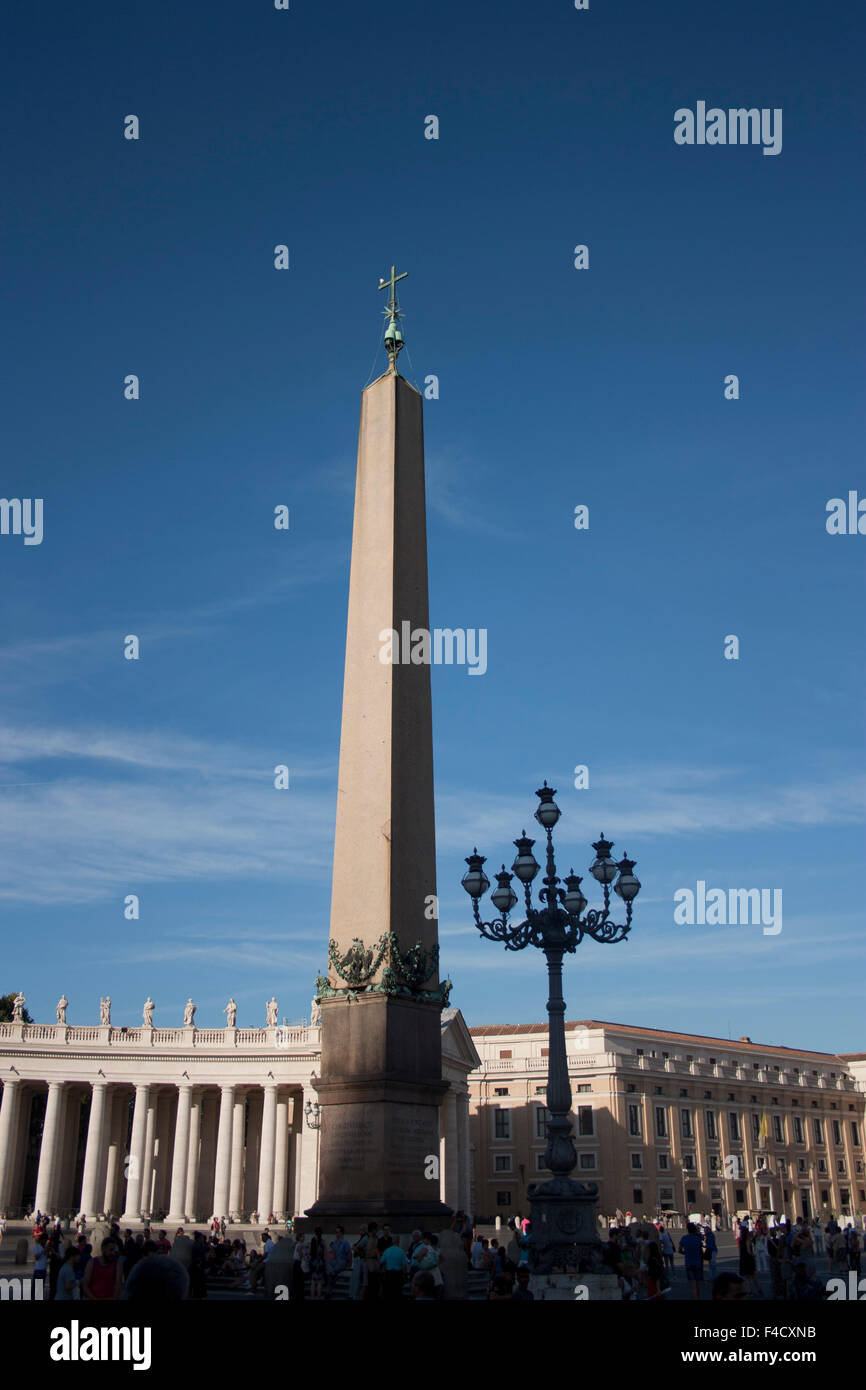 Säule und verziert Lampe an der Vatikanstadt Stockfoto