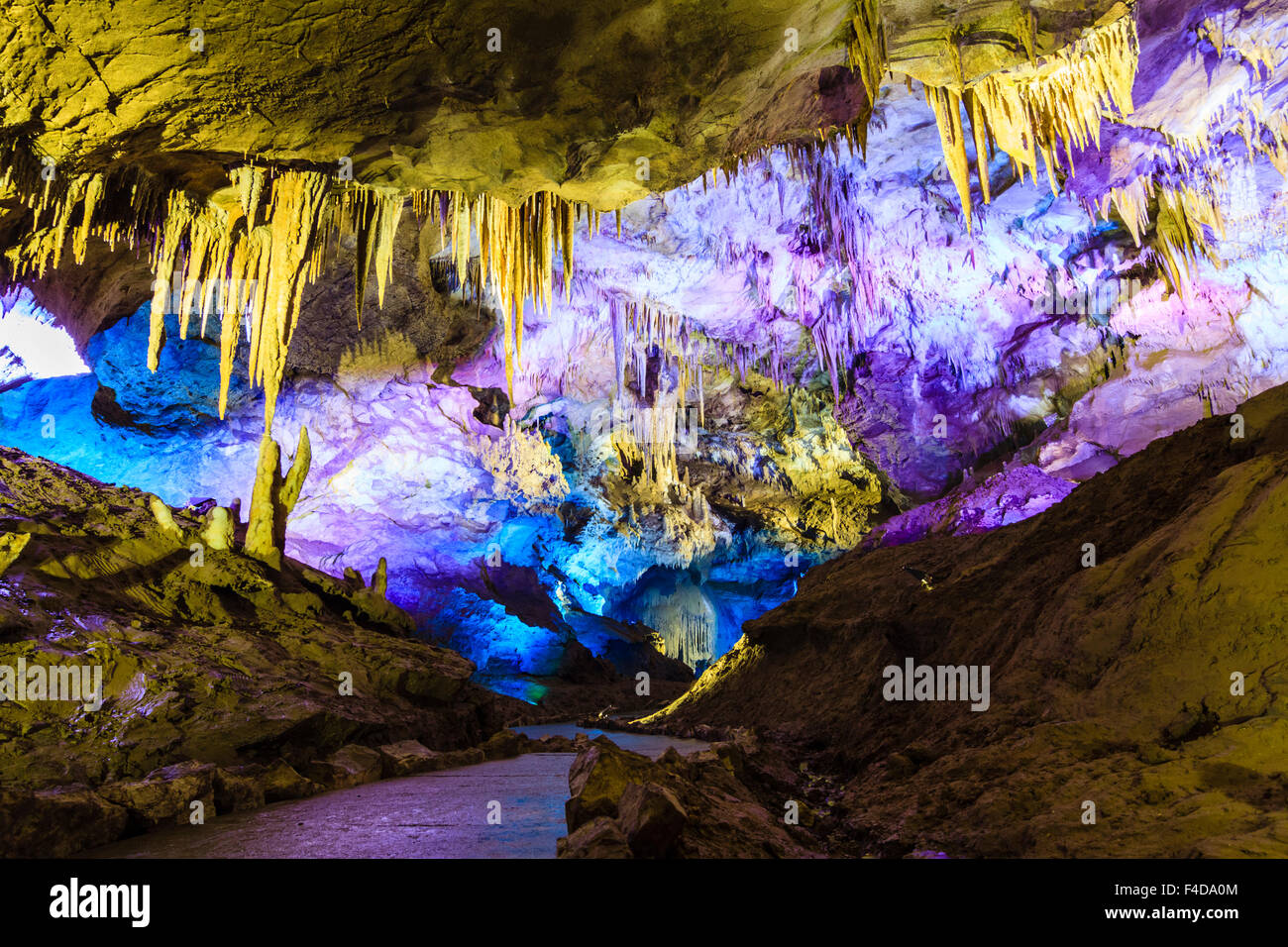 Prometheus-Höhle im Dorf Kumistavi der Zchaltubo Region, Georgia. Prometheus-Höhle ist 20km von Kutaisi, ge Stockfoto