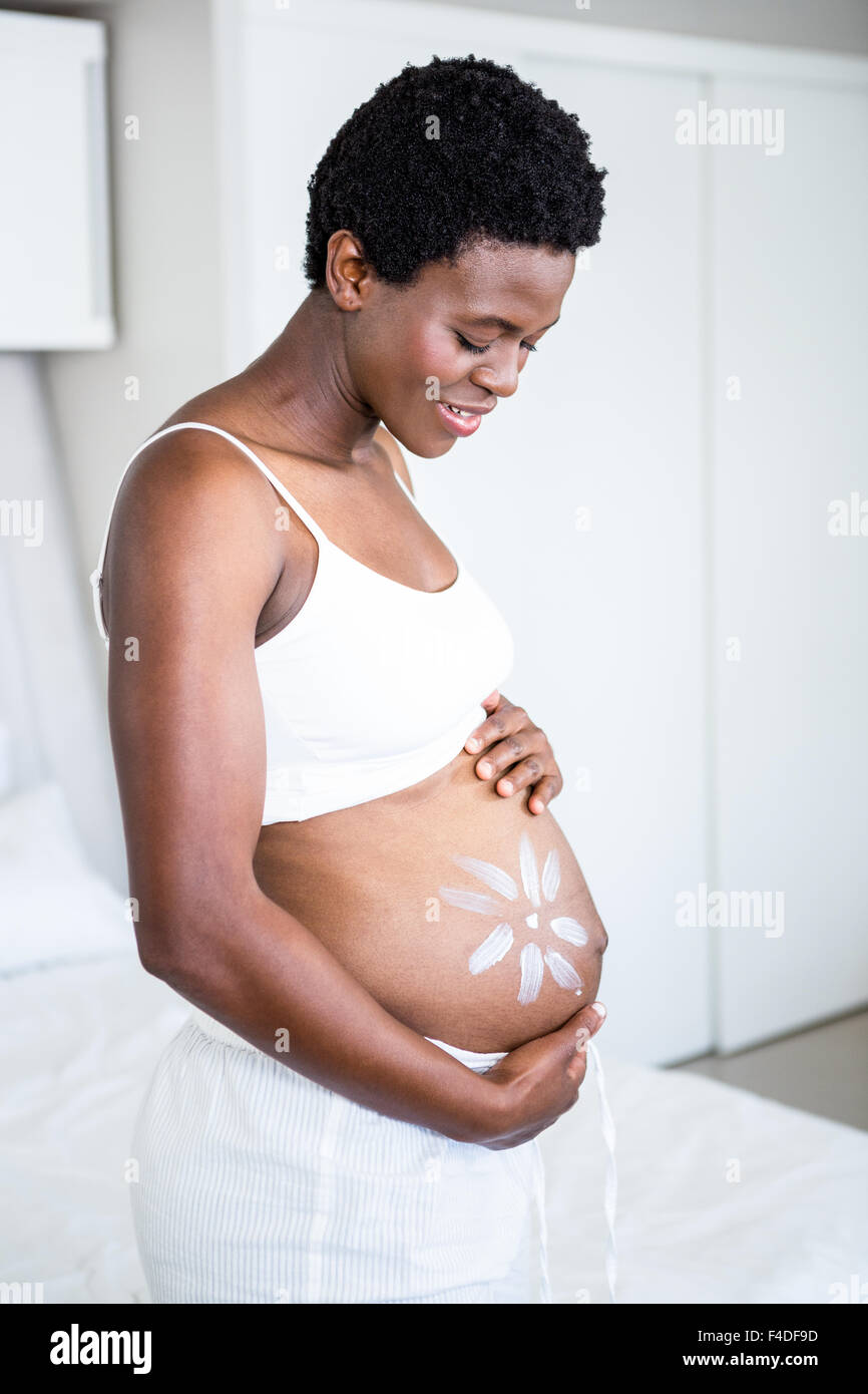 Nahaufnahme von schwangeren Bauch Stockfoto