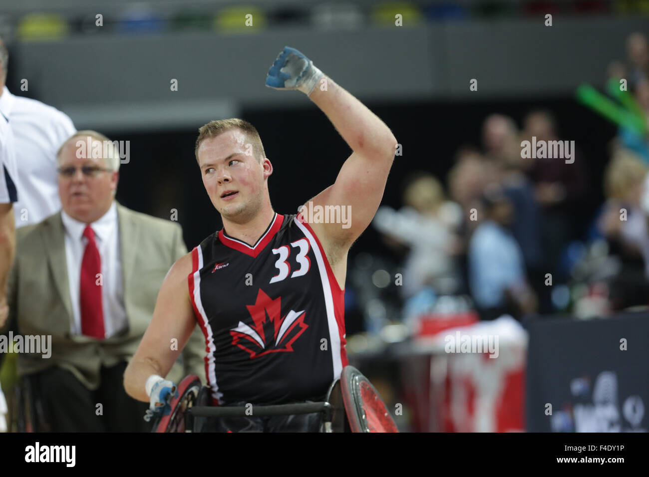 London, UK. 16. Oktober 2015. Welt Rollstuhl Rugby Challenge Finale uns Vs Kanada. Kanada gewinnen gold 54-50.  Copperbox, Olympiapark, London, UK. 16. Oktober 2015. Madell feiert Gold.Copyright Carol Moir/Alamy Live News. Stockfoto