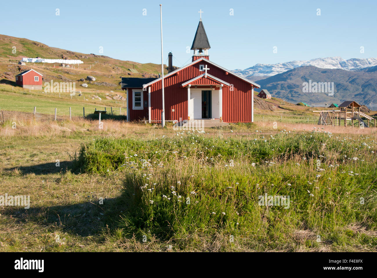 Grönland, Brattahlid (Qassiarsuk). Östlichen Wikingersiedlung, 10. Jahrhundert. Grundfläche des Thjodhilds Kapellen Ruinen, erste Kirche in der neuen Welt. (Großformatige Größen erhältlich) Stockfoto