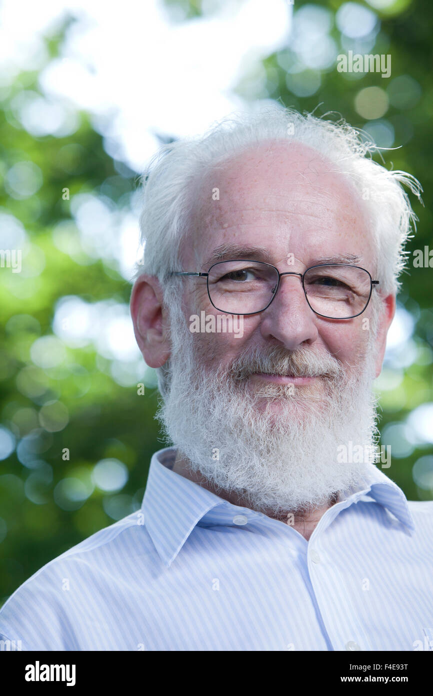 David Crystal, OBE, britischer Linguist, akademischen und Autor, auf dem Edinburgh International Book Festival 2015. Edinburgh, Schottland. 23. August 2015 Stockfoto