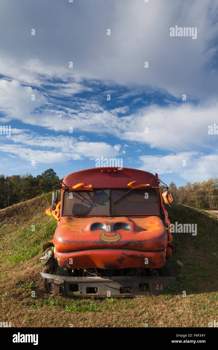 North Carolina, Pappel Branch, von Digger Dungeon, Heimat der Grave Digger Monstertrucks, Monster-Truck-Hindernis-Parcours Stockfoto