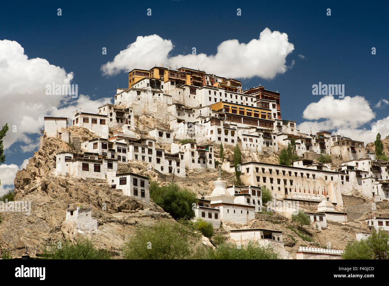 Indien, Jammu & Kashmir, Ladakh, Thikse, alte Hang Gompa, die "Kleinen Potala" Kloster Stockfoto