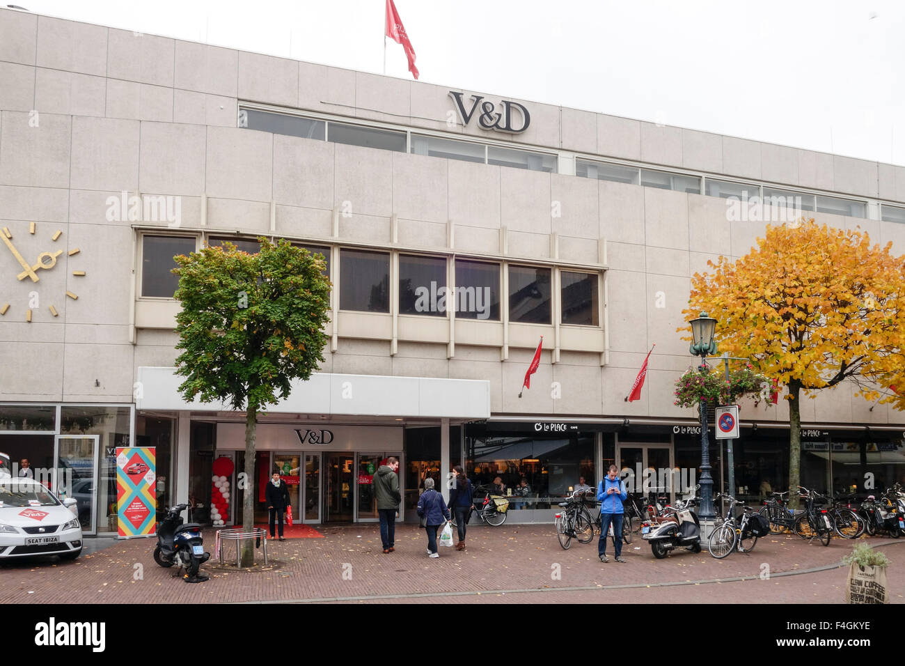 Vroom & Dreesmann, V & D, niederländische Kette von Kaufhäusern, Sittard, Limburg, Nordbrabant. Stockfoto