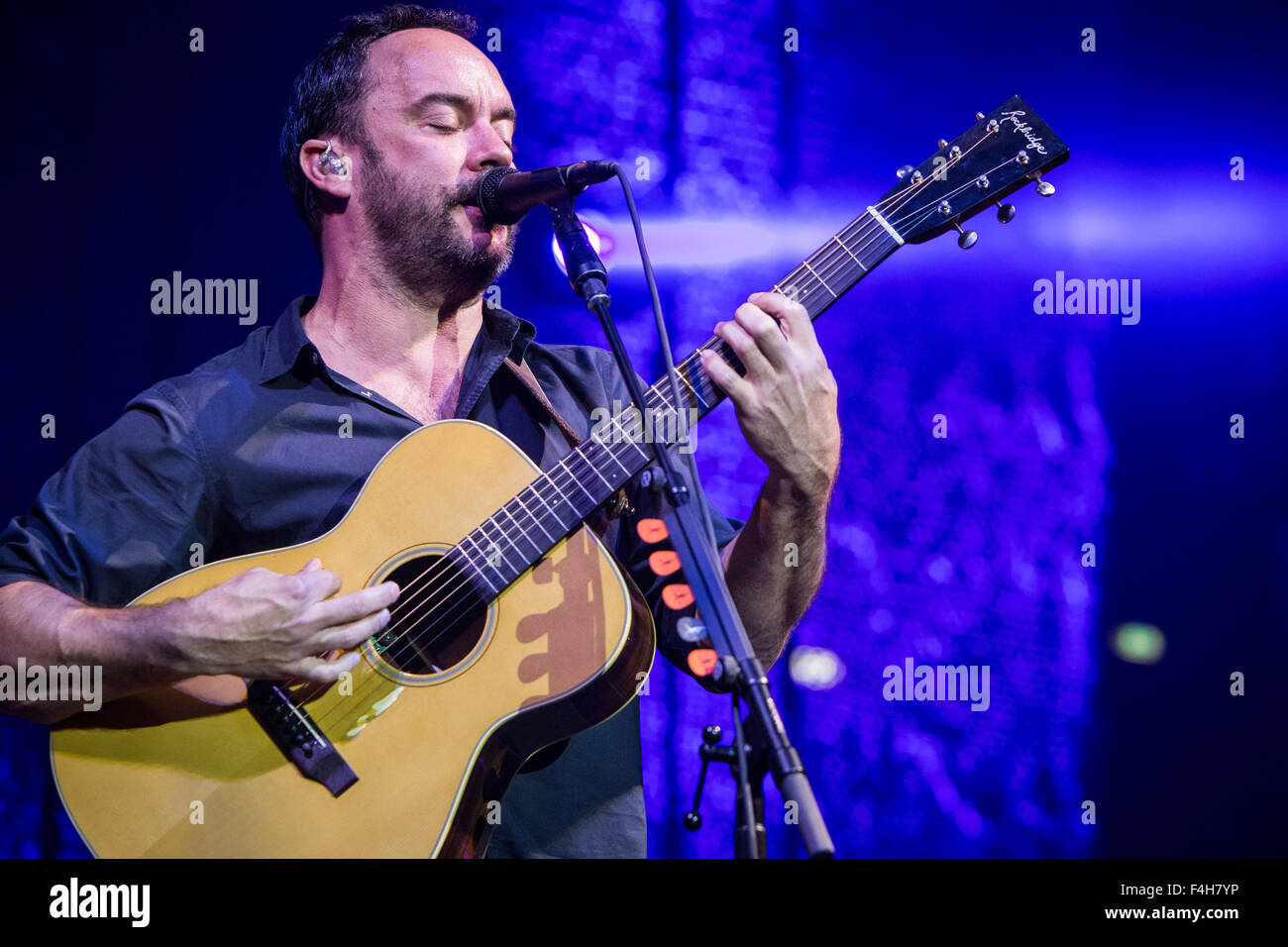 Assago Mailand Italien. 17. Oktober 2015. US-amerikanische Rock-Band, die DAVE MATTHEWS BAND in der ersten der vier Termine geplant in Italien im Mediolanum Forum tritt: Rodolfo weitertransferiert/Alamy Live News Stockfoto