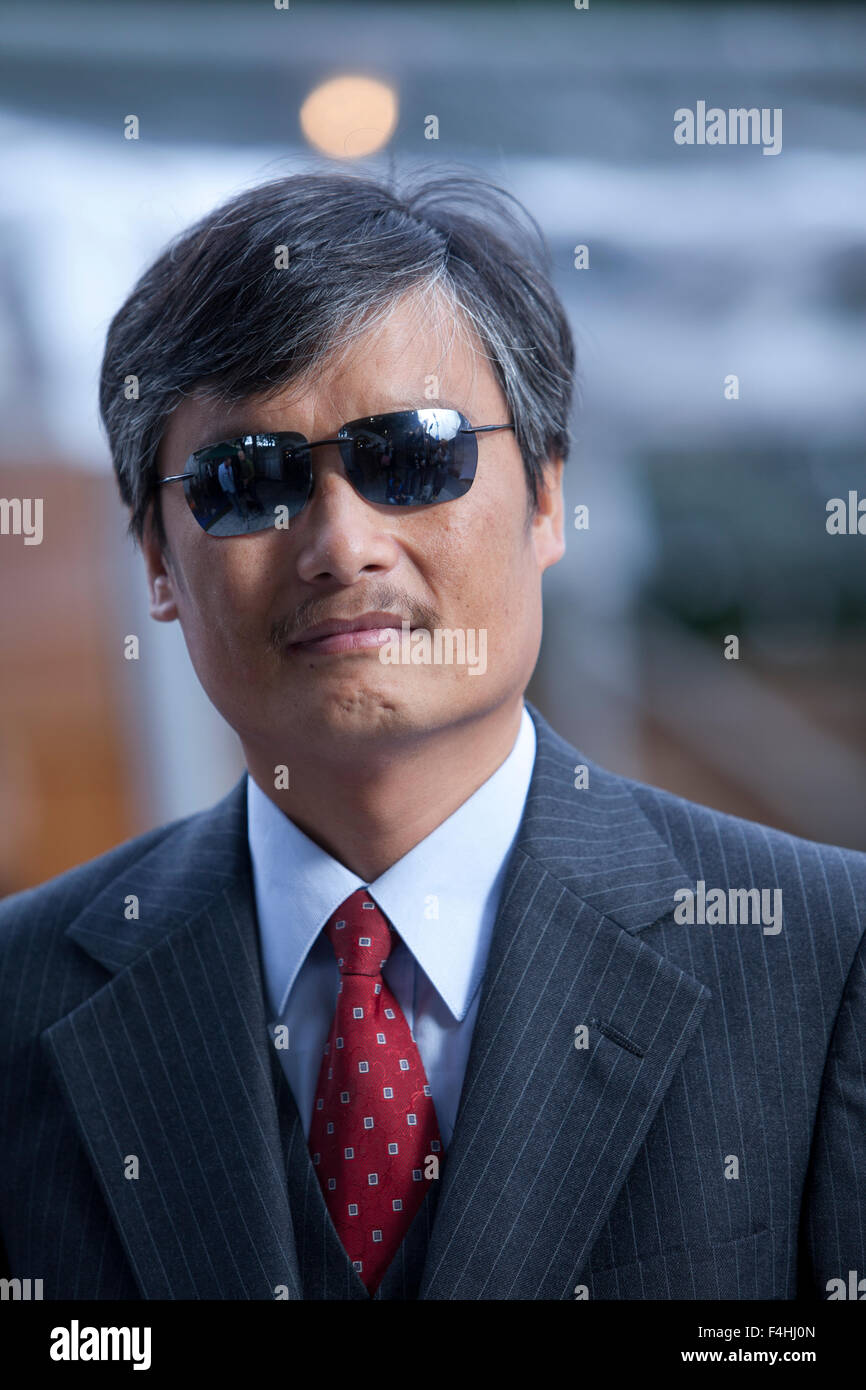 Chen Guangcheng, der chinesische Bürgerrechtler, an das Edinburgh International Book Festival 2015. Edinburgh, Schottland. 27. August 2015 Stockfoto