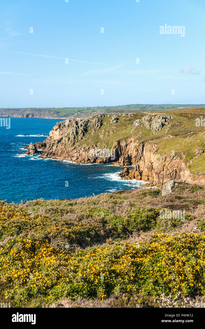 Landschaftlich reizvolle Küstenlandschaft am Lands End, Cornwall, England, Großbritannien Stockfoto