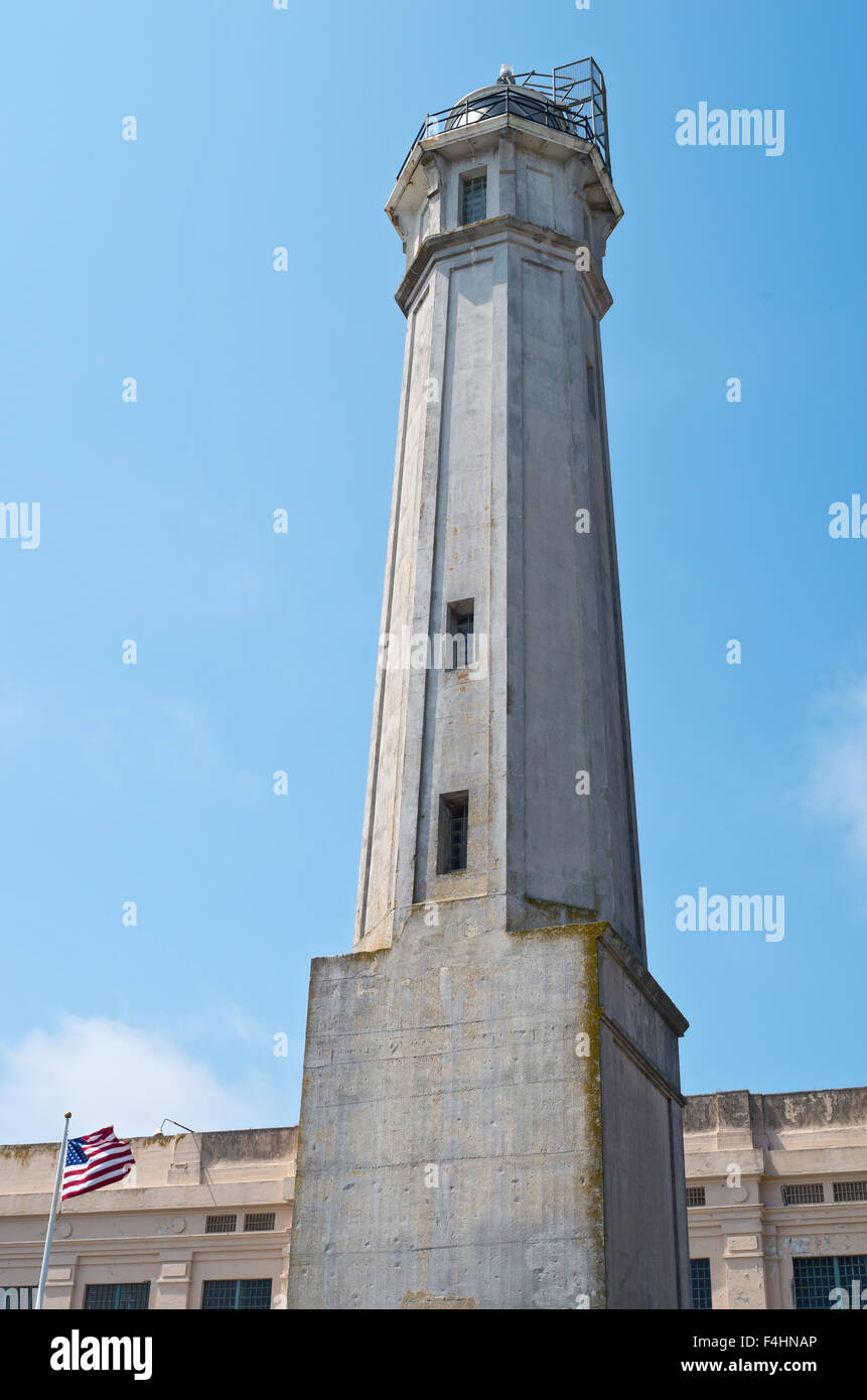 konkrete Leuchtturm auf der Insel Alcatraz in der Bucht von San Francisco Kalifornien Stockfoto