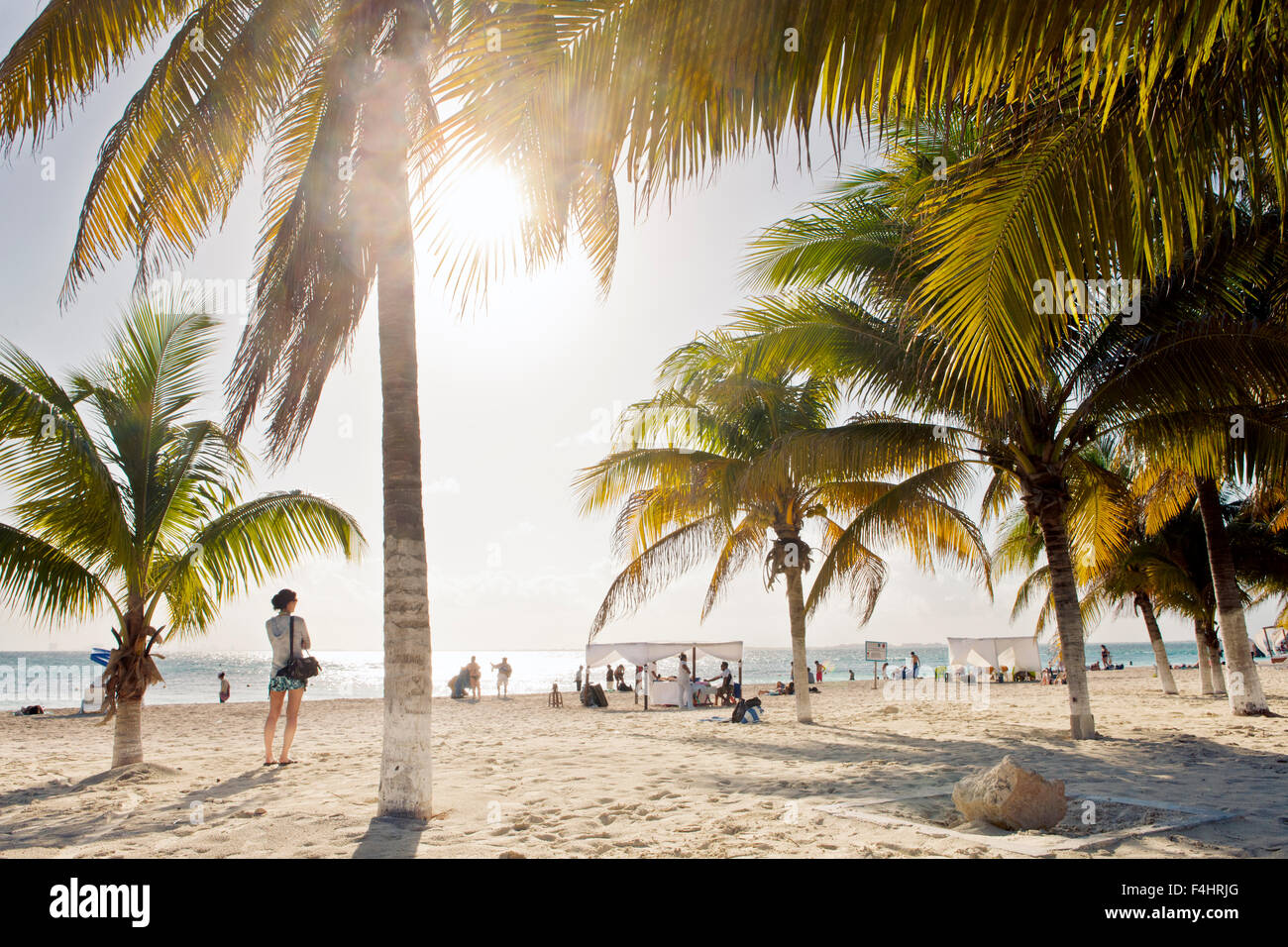 Der Strand auf der Isla Mujeres, einer Insel vor Cancun in Quintana Roo, Mexiko. Stockfoto