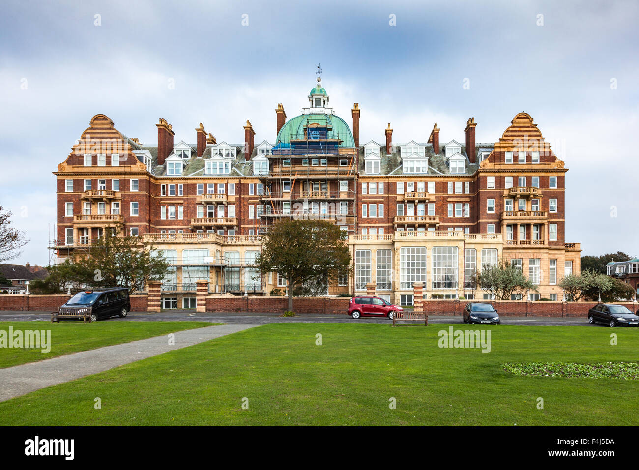 Die einst Metropole Hotel, jetzt Wohnungen, The Leas, Folkestone, Kent Stockfoto