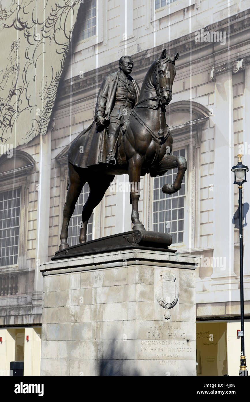 Statue von Feldmarschall Haig, Whitehall, London, England, UK Stockfoto