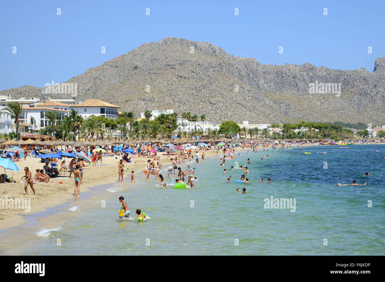 Pollenca Strand, Strand von Pollensa, Puerto Pollenca, Mallorca, Mallorca, Balearen, Spanien Stockfoto