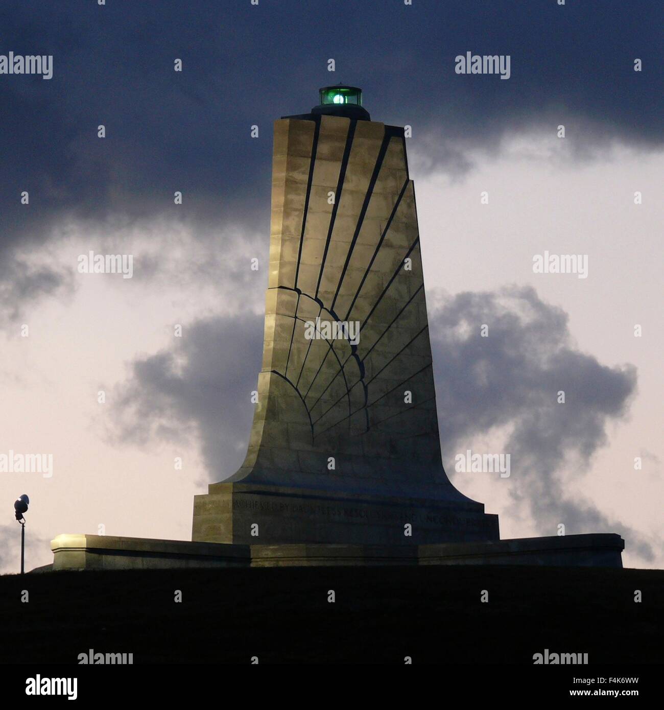 Memorial Tower an der Wright Brothers National Memorial in Kill Devil Hills, North Carolina Stockfoto