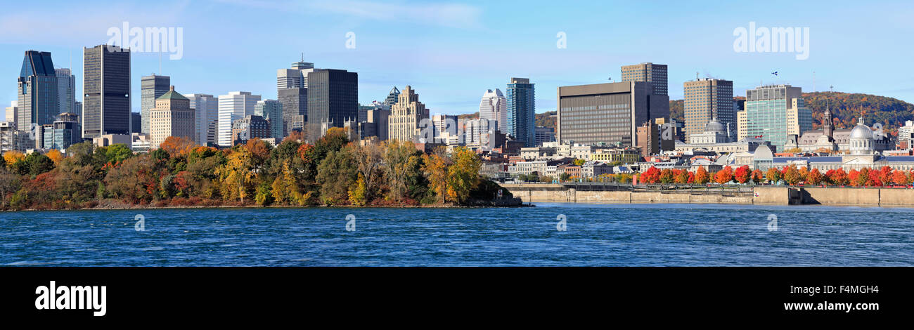 Skyline von Montreal mit Saint Lawrence River im Herbst, Quebec, Kanada Stockfoto