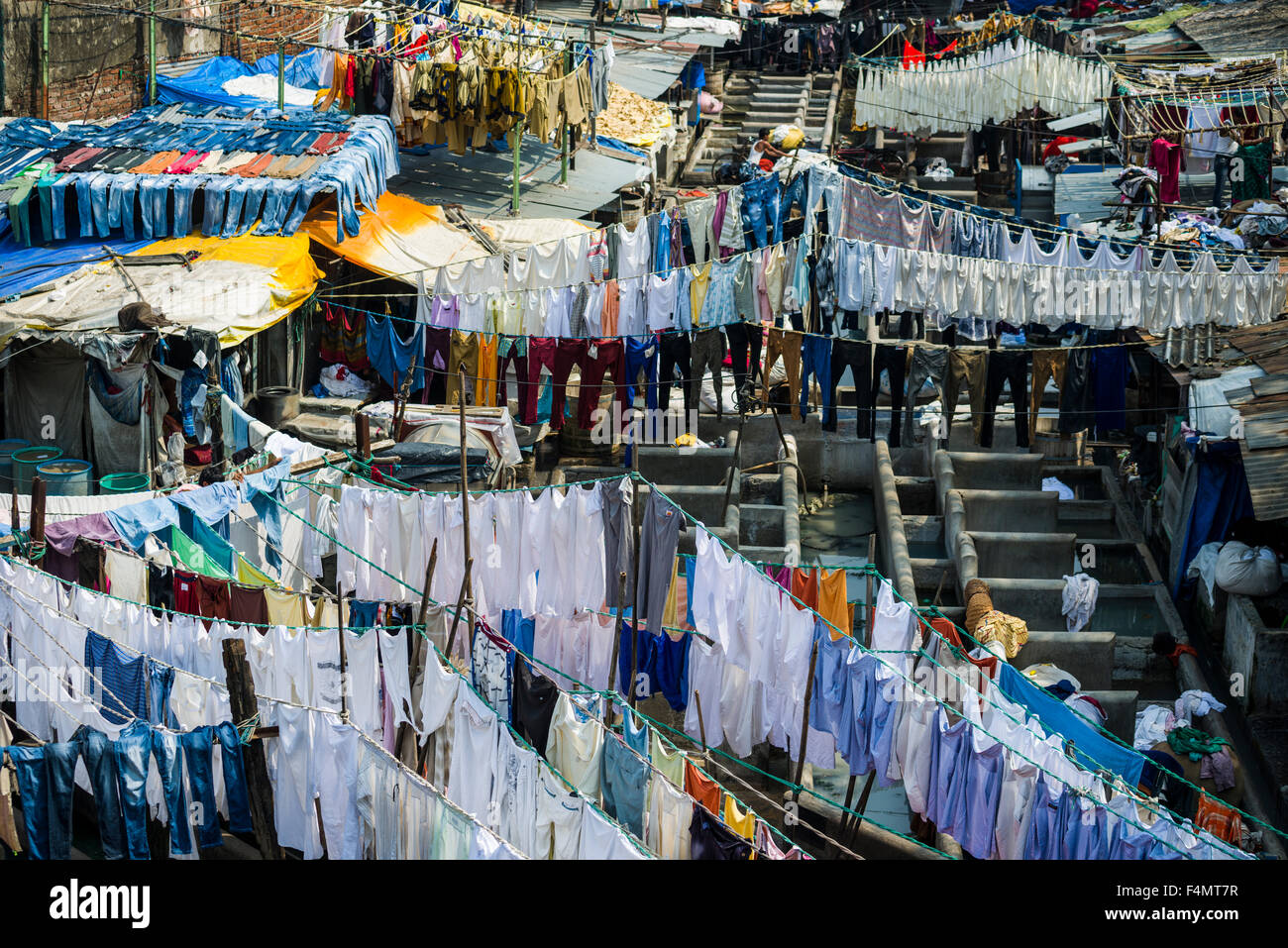 Blick auf mahalaxmi dhobi Ghat, die weltweit größte outdoor Wäscheservice. etwa 5000 Arbeiter, die hier leben und arbeiten, die Wäsche für Stockfoto
