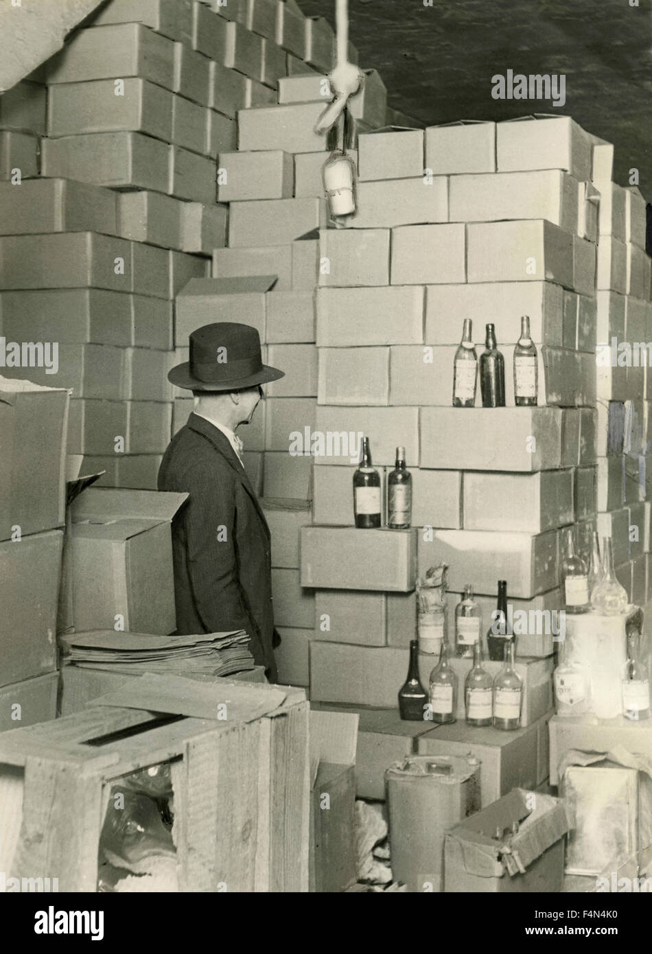 Beschlagnahme von Alkohol während der Prohibition, Chicago, USA Stockfoto