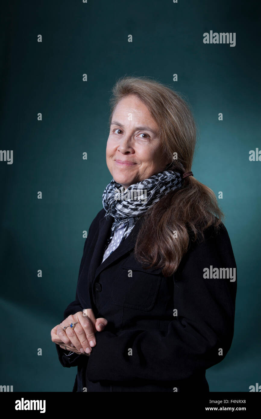 Naomi Shihab Nye, der palästinensische Dichter, Songwriter und Schriftsteller, an das Edinburgh International Book Festival 2015. Edinburgh, Schottland. 29. August 2015 Stockfoto