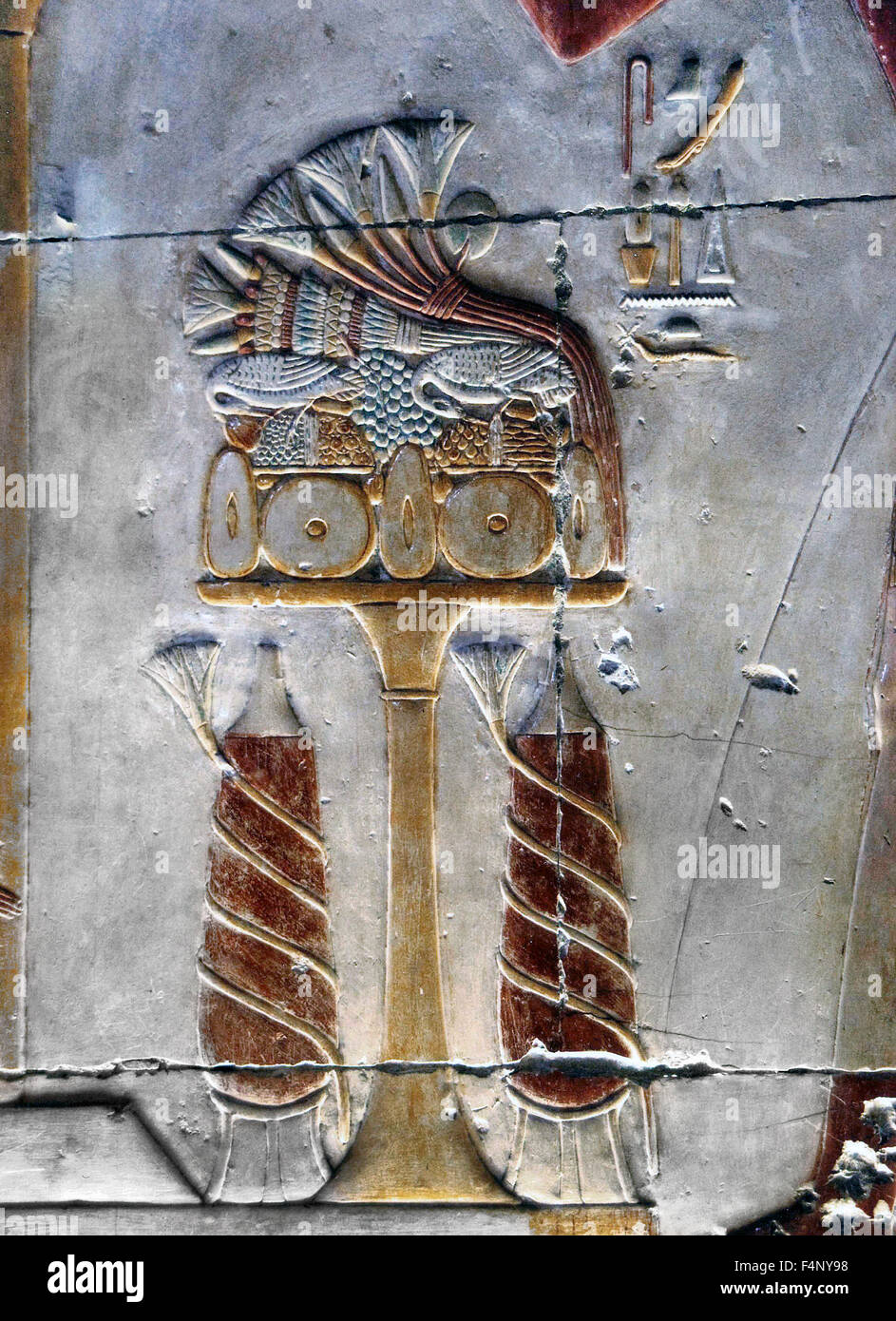 Abydos, Ägypten, die Totentempel des Pharao Seti i., Menmaatra, (XIX ° dyn. 1321-1186 v. Chr.) - ein Angebot-Tabelle Stockfoto