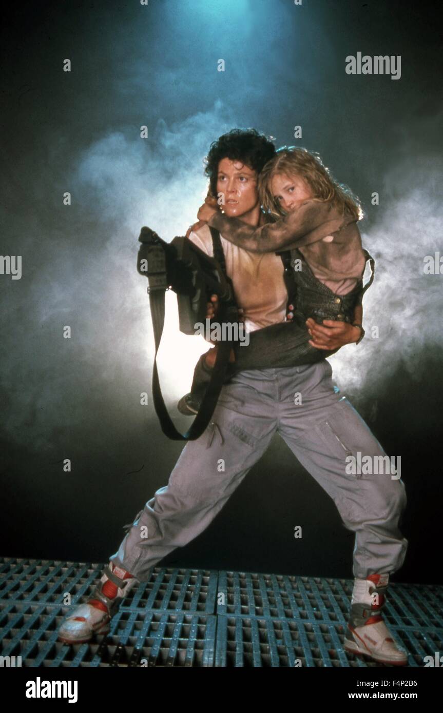 Sigourney Weaver, Carrie Henn / Aliens 1986 unter der Regie von James Cameron Stockfoto