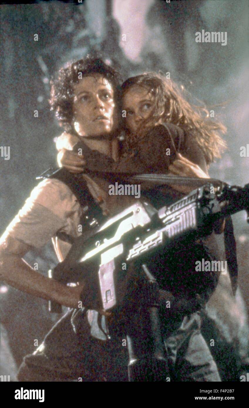 Sigourney Weaver, Carrie Henn / Aliens 1986 unter der Regie von James Cameron Stockfoto