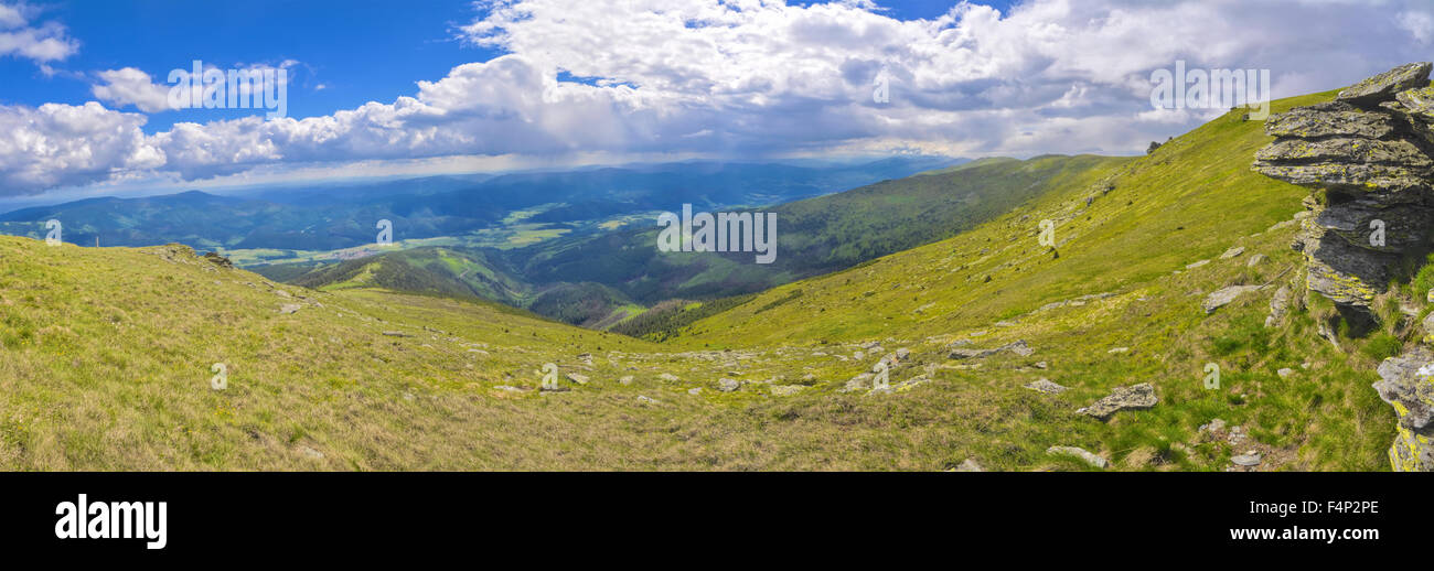 Malerische Aussicht auf die Berge Nizke Tatry in Slowakei Stockfoto
